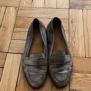 Handmade gray Lukure Loafers size 36